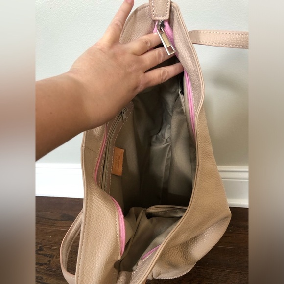 Vera Pelle Luisa Peachy Pink Genuine Italian Soft Leather Large Shoulder Bag - Picture 12 of 16